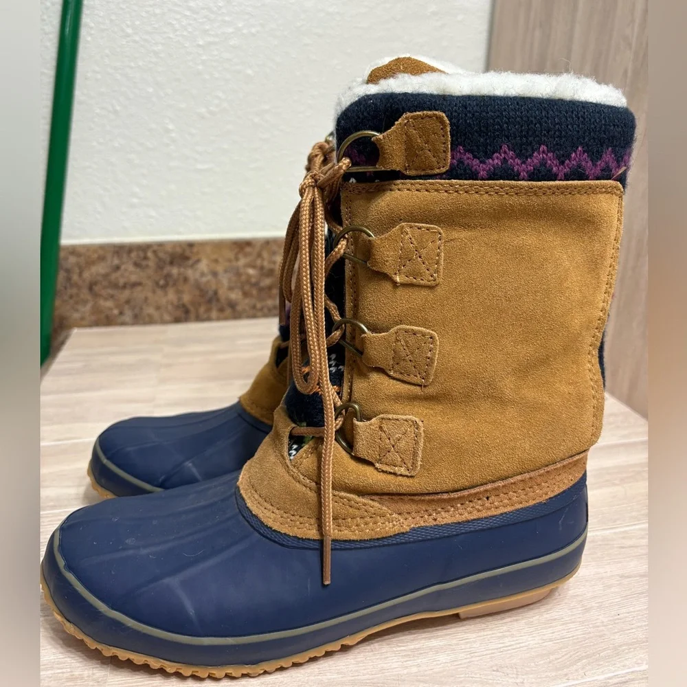 *Khombu Kristie Brown Suede and Blue Rubber Winter Duckboots #IR